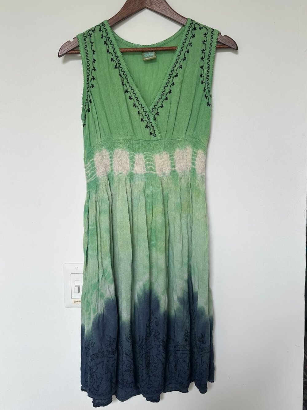 Urban Nomad (Earthbound Trading Co.) Dip-Dye Embroidered Boho Dress 🌿
